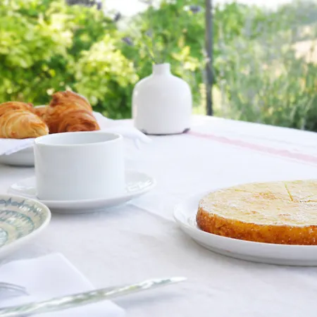 La Bastide Bed & Breakfast 3*