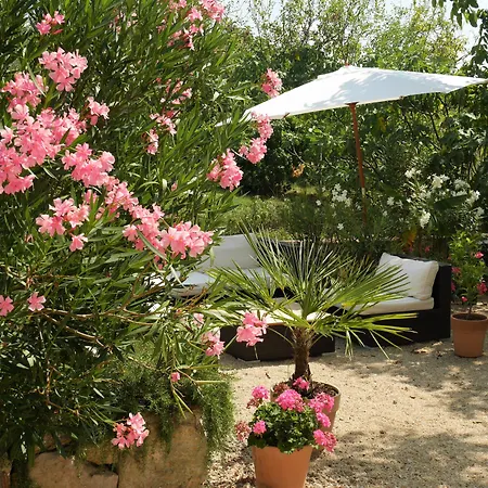 Bed & Breakfast La Bastide 3*