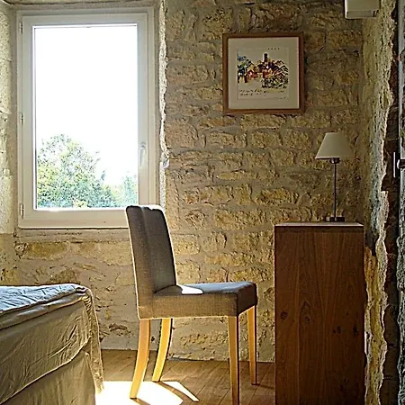 Couette-café La Bastide 3*